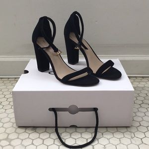 Black Aldo MYLY ankle strap heels (with box)